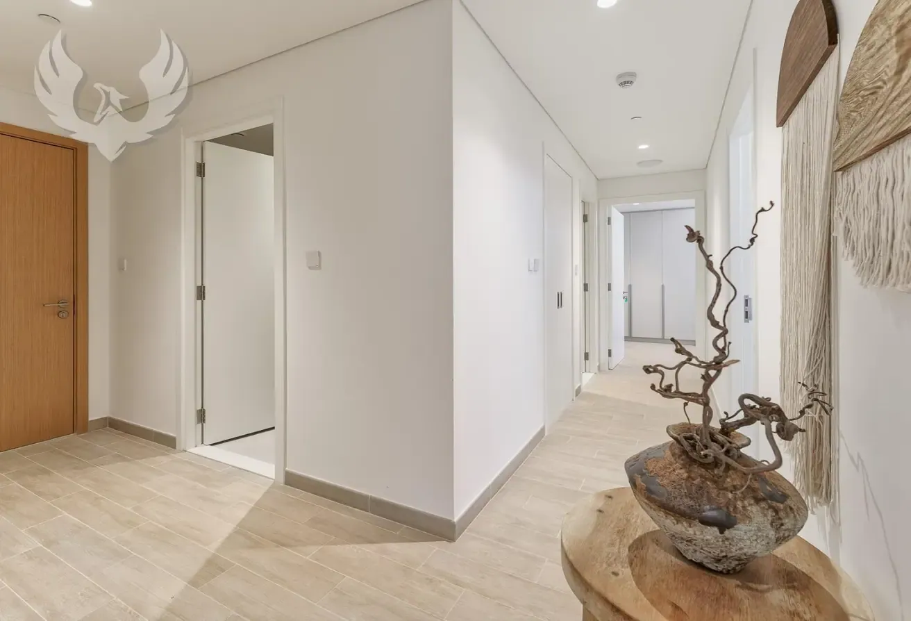 1587 sqft Layout |  Beach Access | With Maids Room
