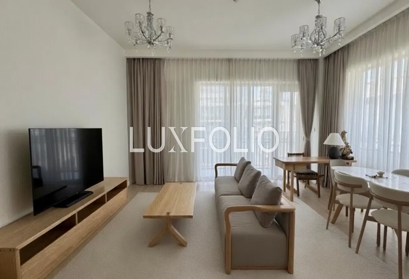 Fully Furnished | Bright | Lagoon Access