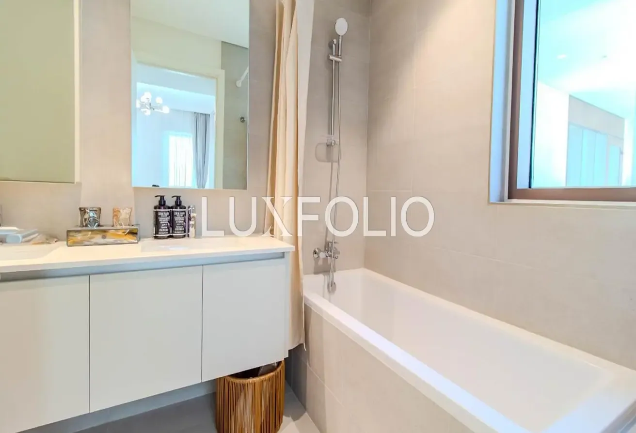 Fully Furnished | Bright | Lagoon Access