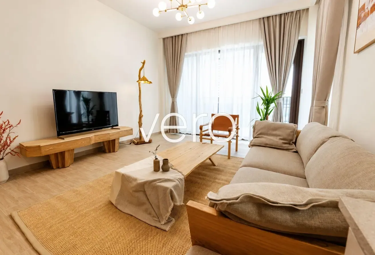 Large Balcony | Stylish Corner Unit |Beach Access