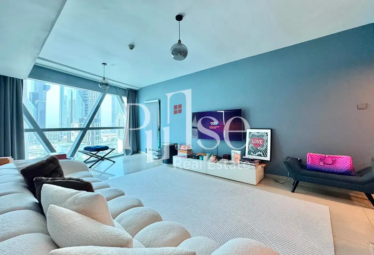 Fully Upgraded and Fully Furnished with Balcony