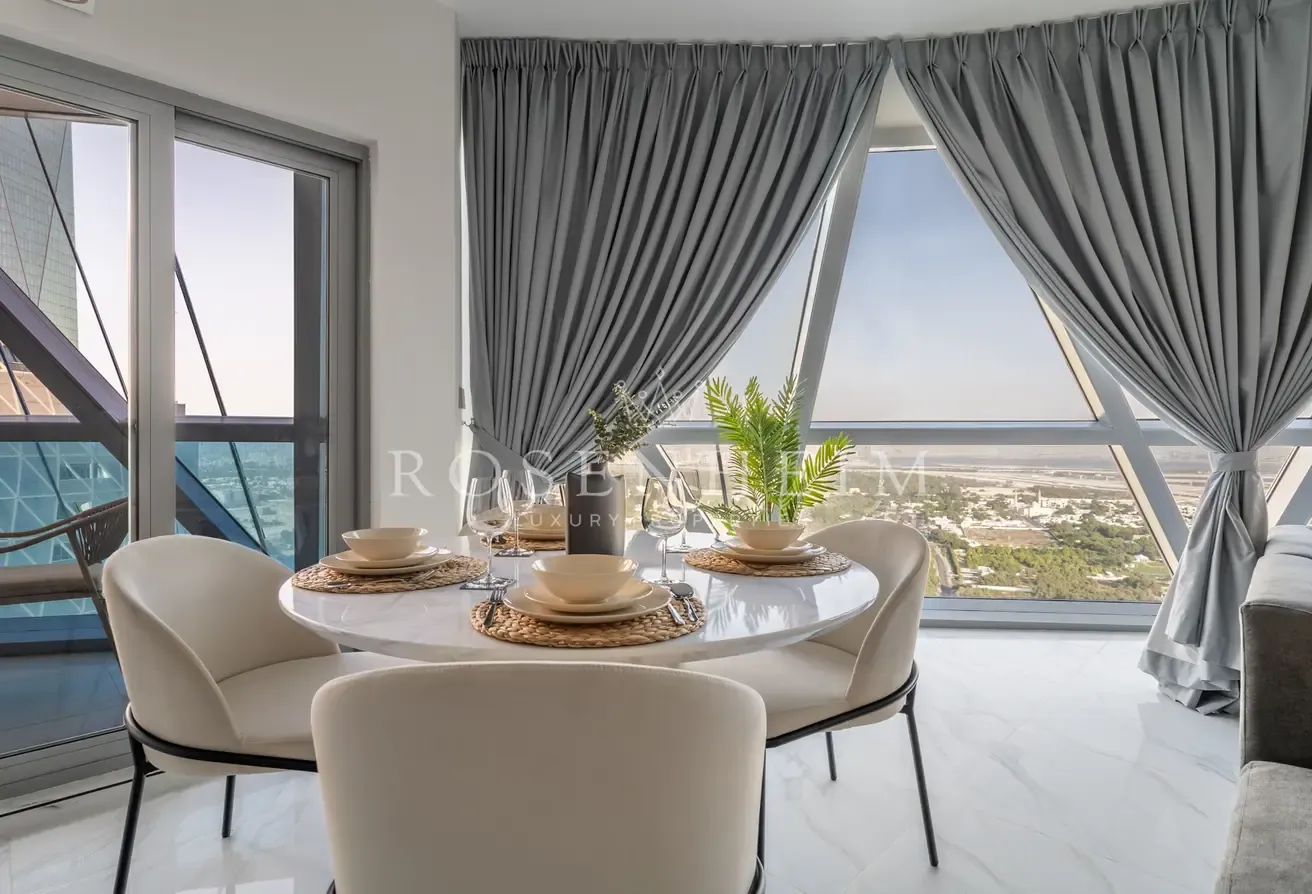Luxury Renovated  | Vacant | DIFC Life | Furnished