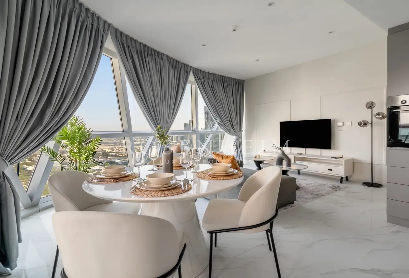 Luxury Renovated  | Vacant | DIFC Life | Furnished