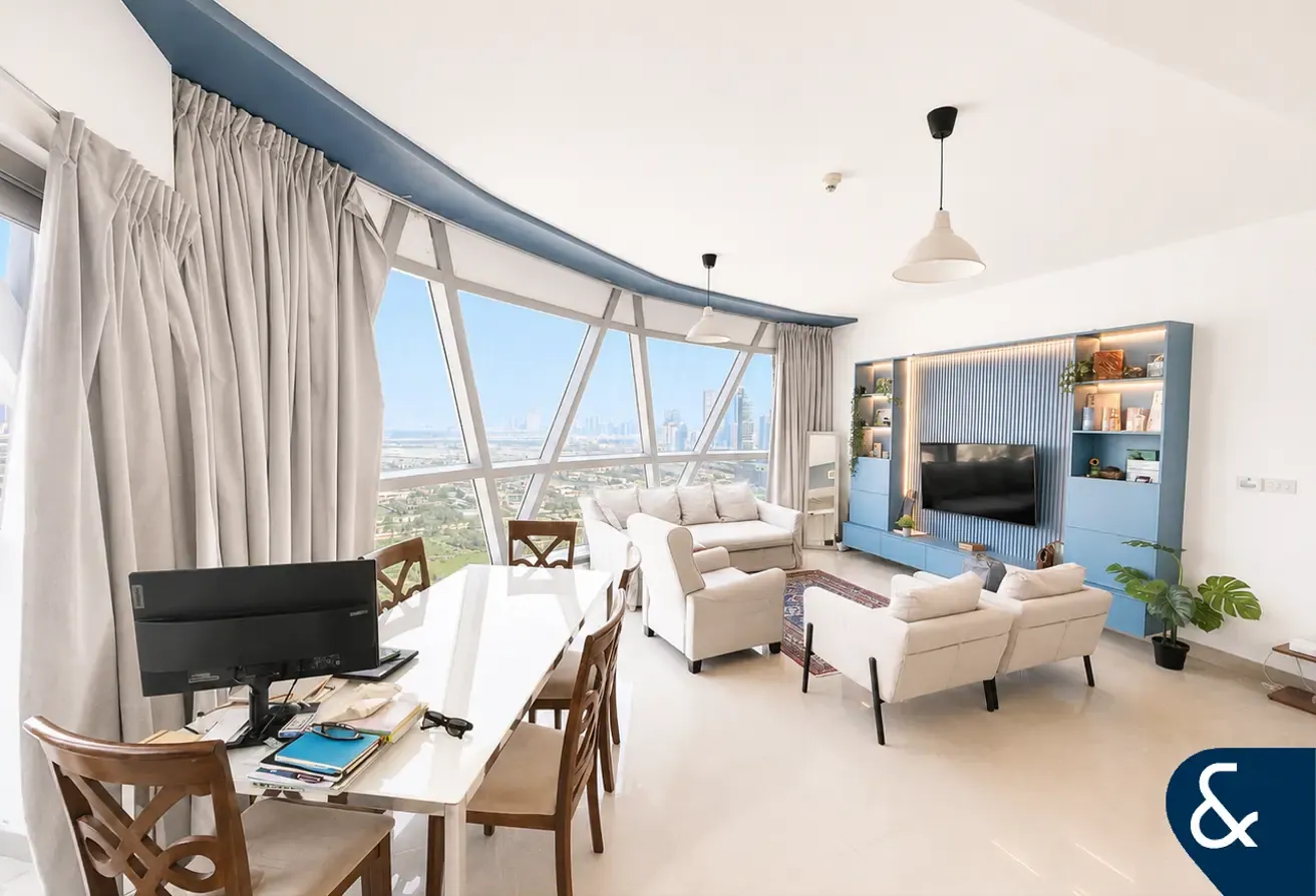 One Bedroom | Balcony | Upgraded | Vacant