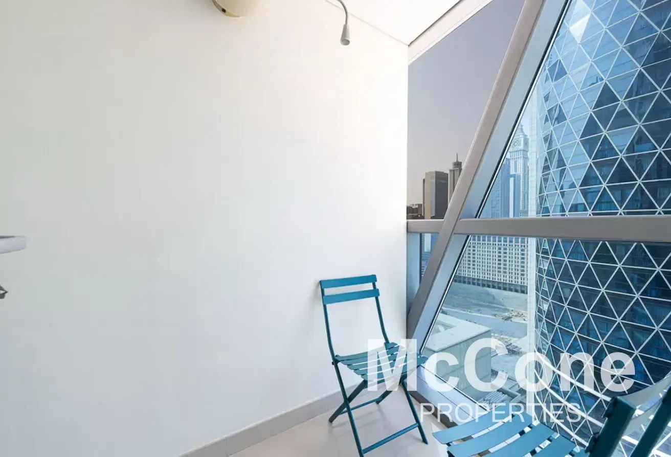Vacant March | Furnished | Modern