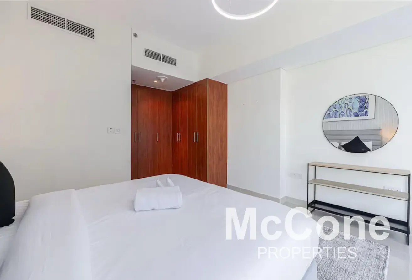 Vacant March | Furnished | Modern