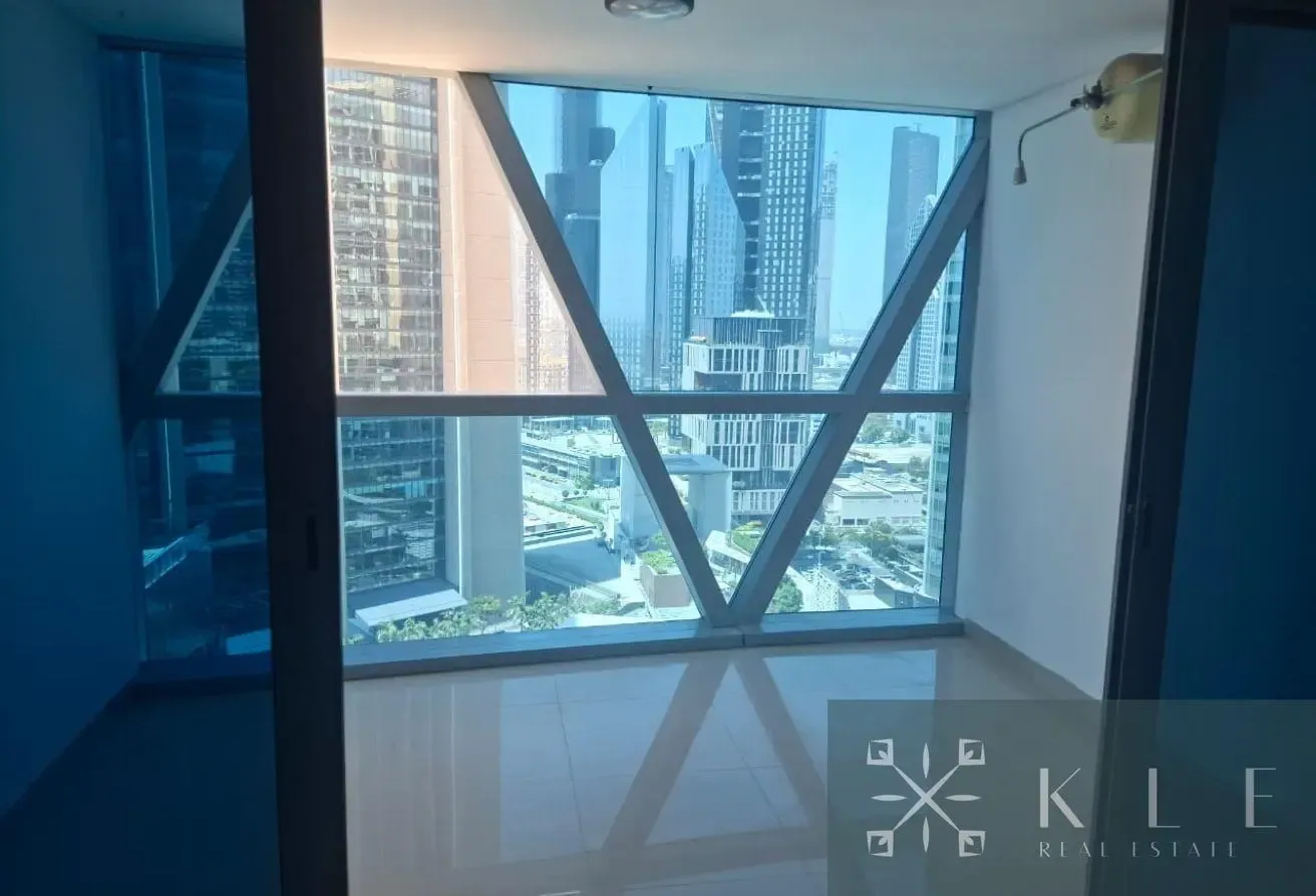 Spacious 1 Bedroom Layout I High Floor