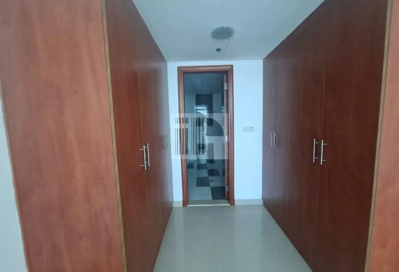 One Bedroom Apartment | Mid Floor | Tower B