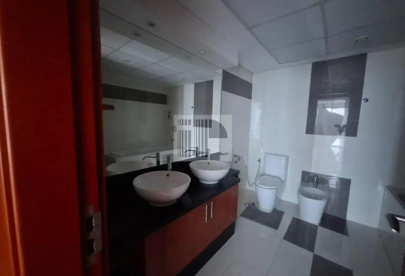 One Bedroom Apartment | Mid Floor | Tower B