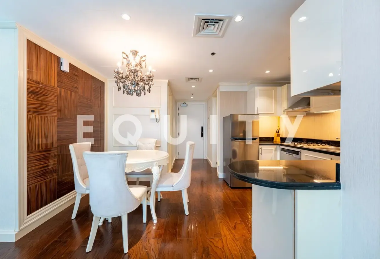 Vacant | Gate Avenue Access | Spacious