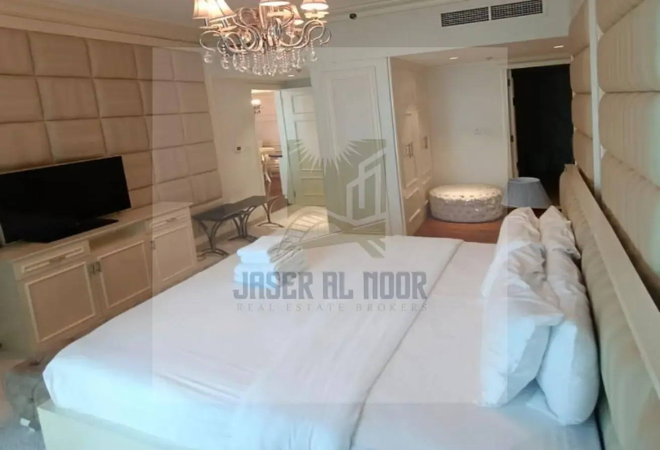 Upgraded | Furnished | Close to Metro | DIFC Views