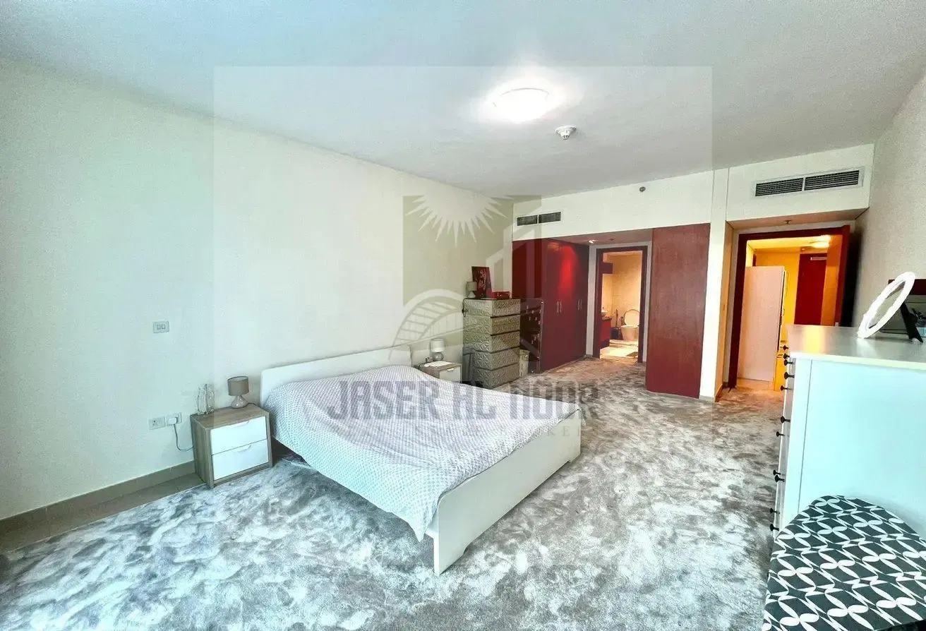 Upgraded | Furnished | Close to Metro | DIFC Views