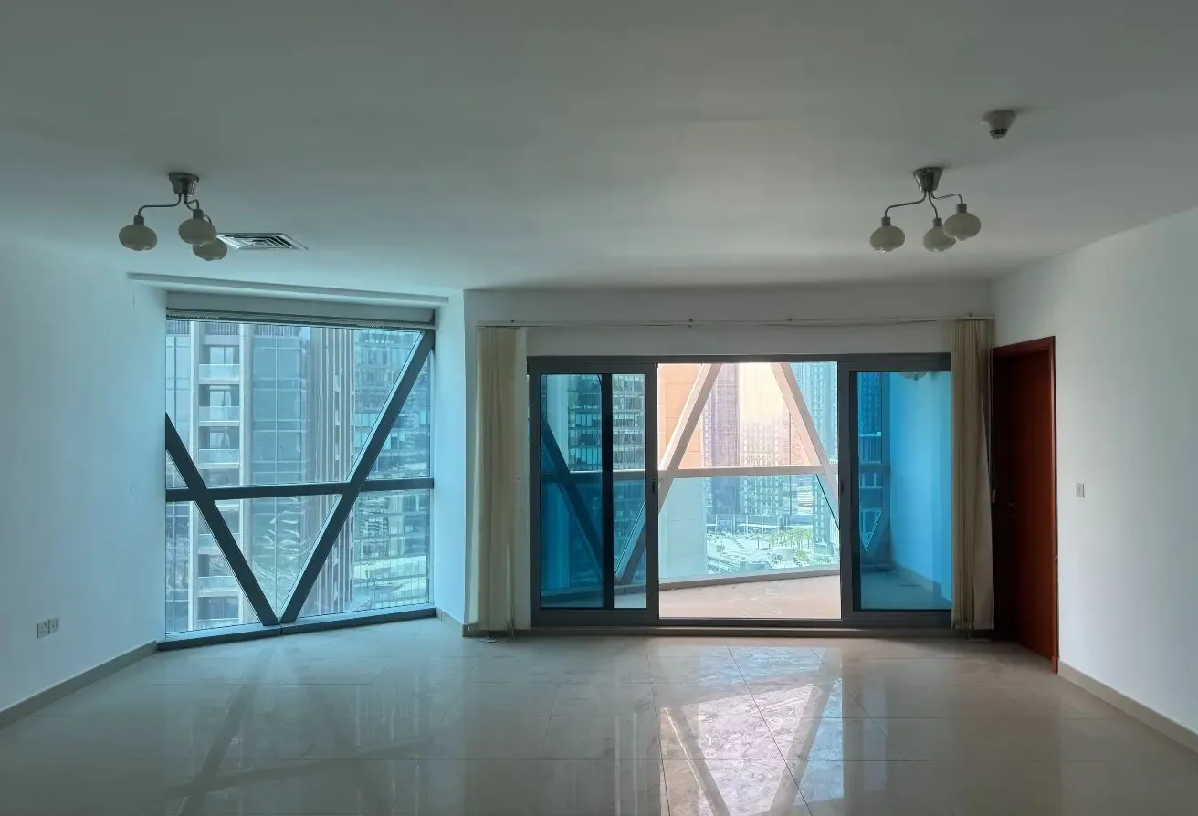 NEW TO MARKET | VACANT | ZAABEEL VIEW