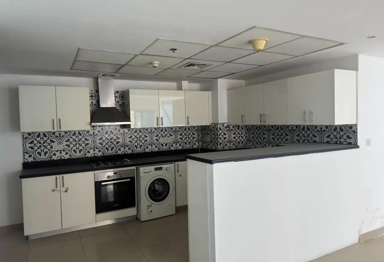 NEW TO MARKET | VACANT | ZAABEEL VIEW