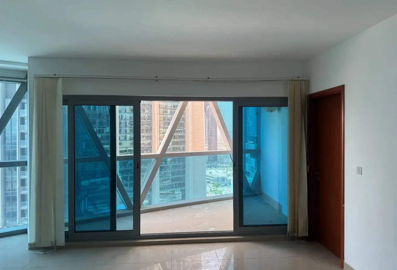 NEW TO MARKET | VACANT | ZAABEEL VIEW