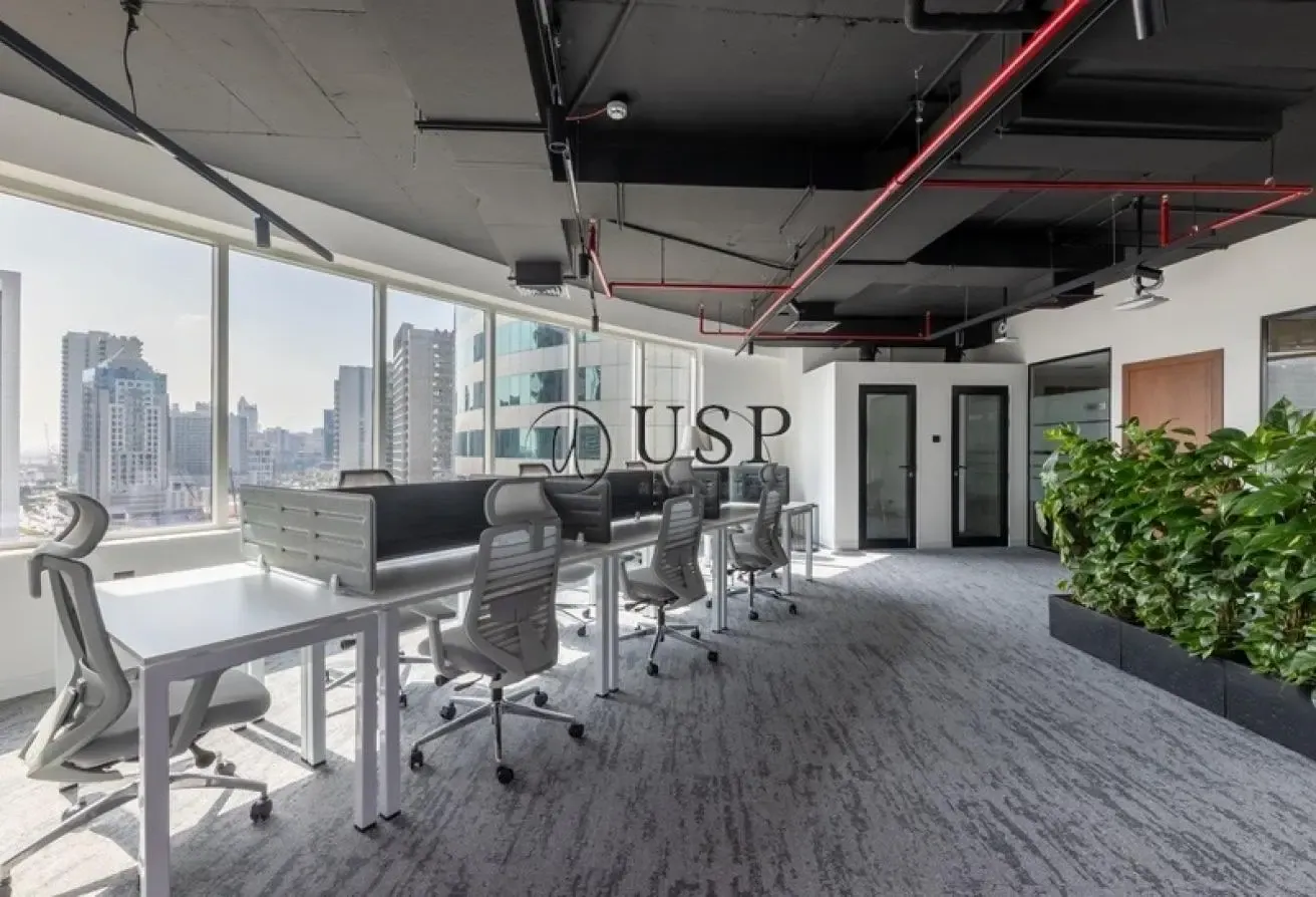 Full Floor l Size: 8,798 sq ft  l Canal View