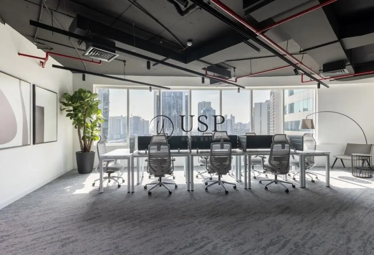 Full Floor l Size: 8,798 sq ft  l Canal View