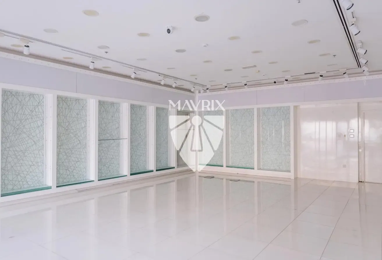 Below OP | Investor deal | Full Canal View
