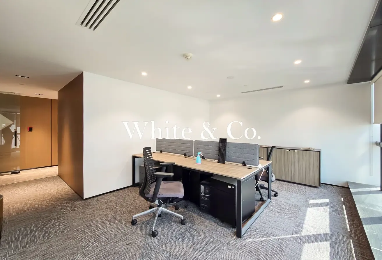 Vacant Now | Full Floor | Panoramic Views