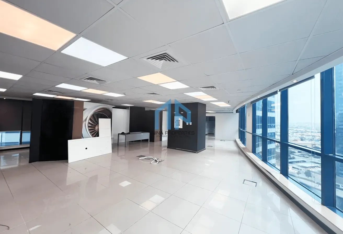 Tenanted Office | 10 Dedicated Parkings | Grade A
