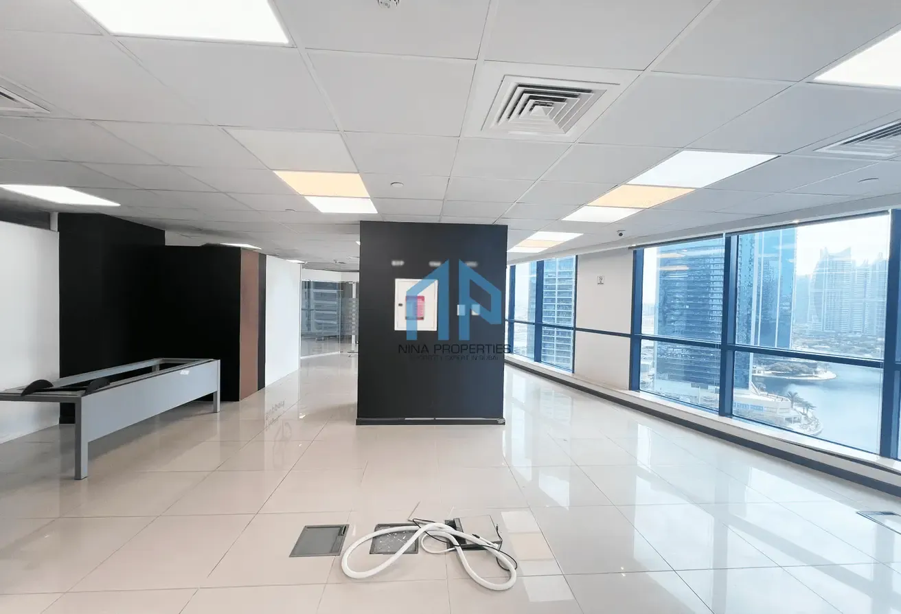 Tenanted Office | 10 Dedicated Parkings | Grade A
