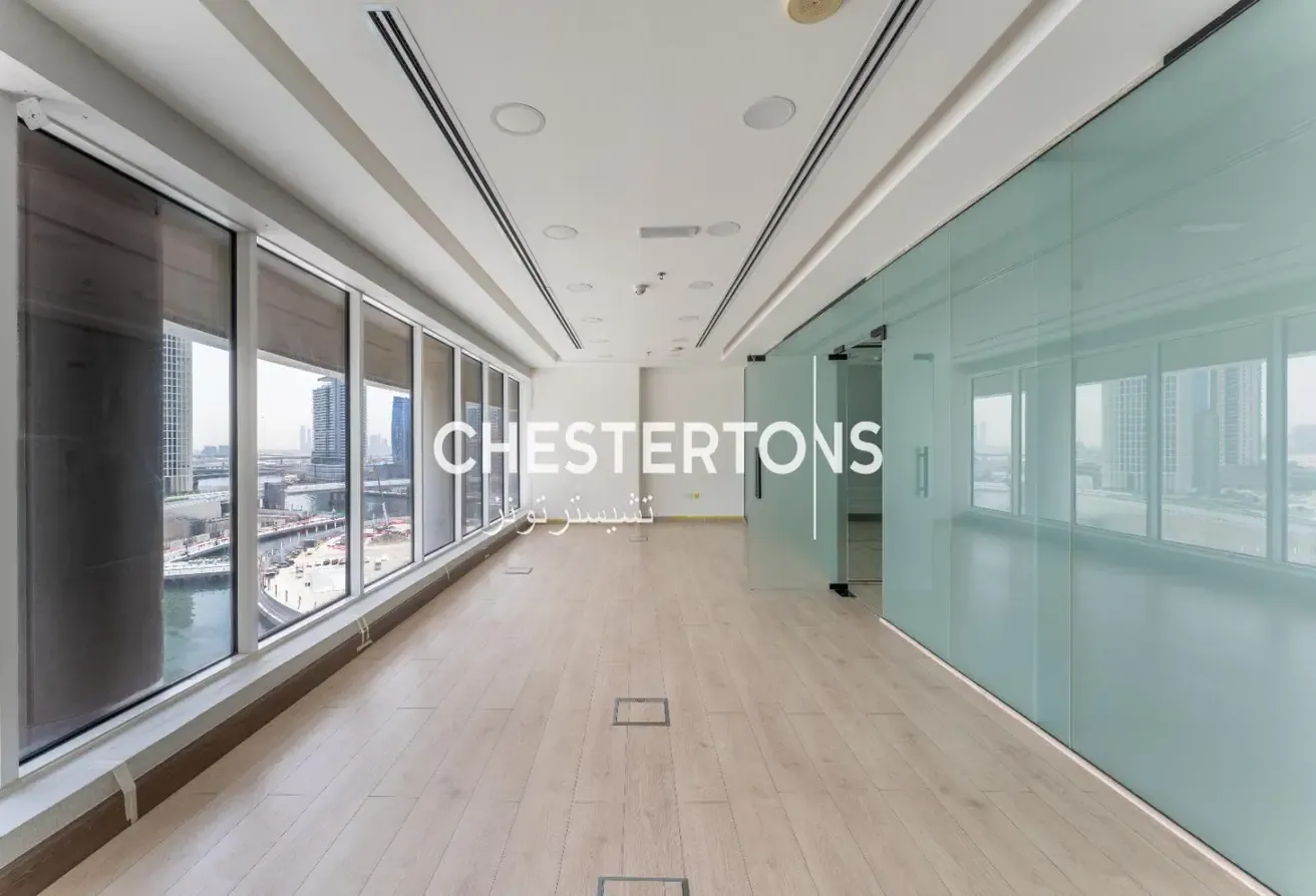 Prime Location | Canal View | Vacant