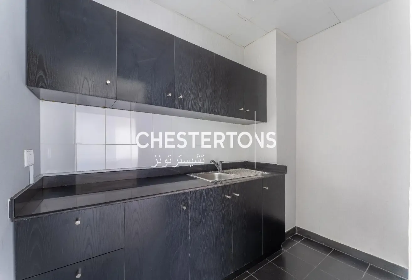 Prime Location | Canal View | Vacant