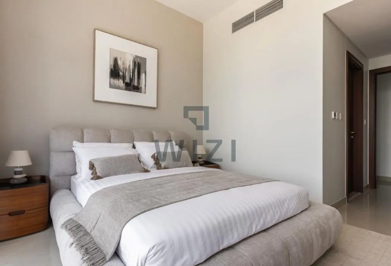 Spacious 2BR + Study Room | High Floor | Furnished