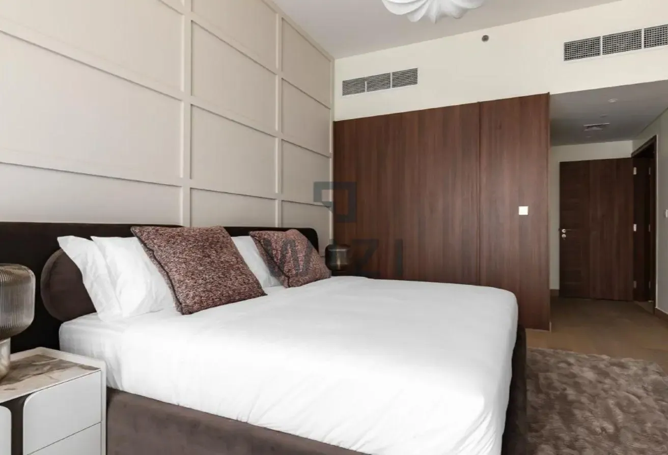 Spacious 2BR + Study Room | High Floor | Furnished