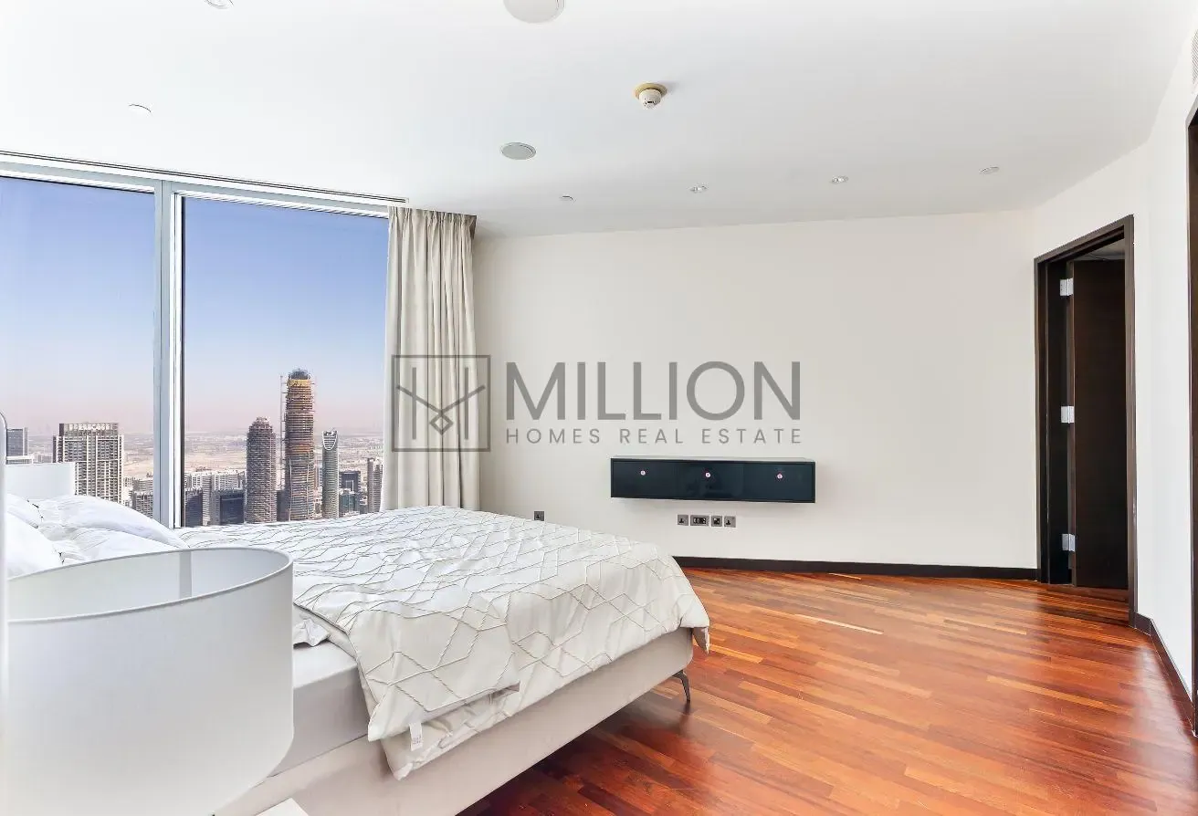 Luxury Living | Iconic Burj Khalifa | Large Layout