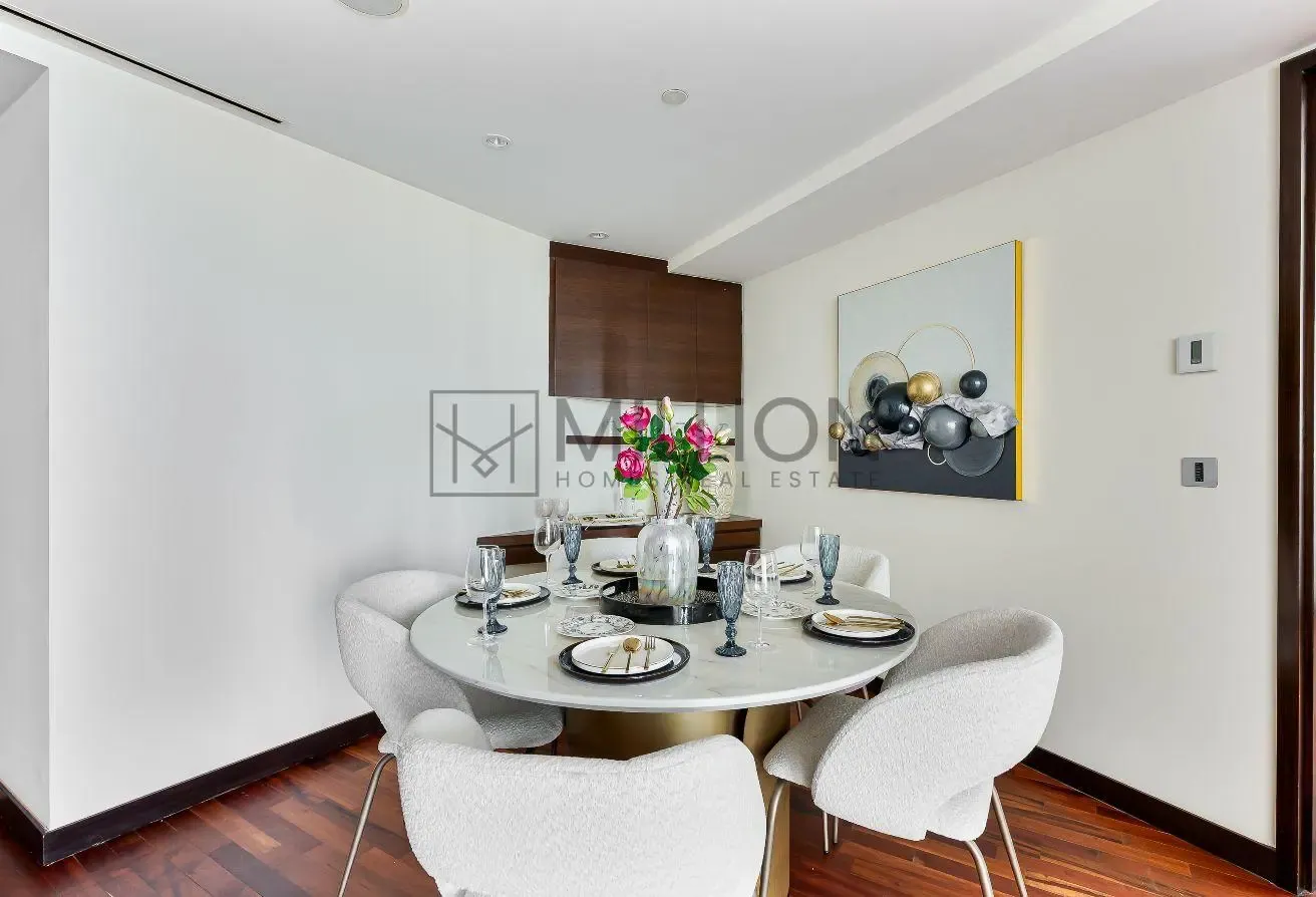 Luxury Living | Iconic Burj Khalifa | Large Layout