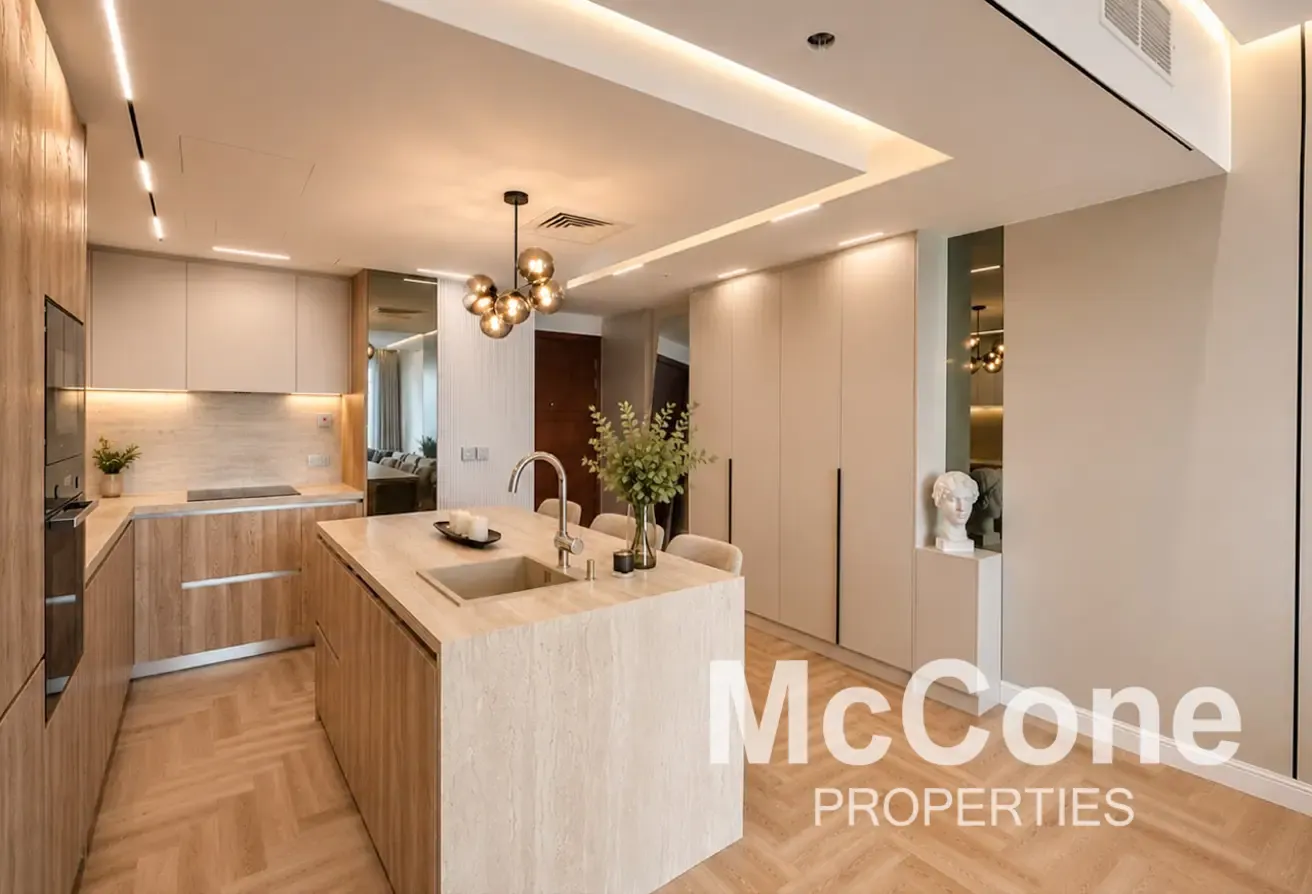 Prime Renovation | Boulevard View | High Floor