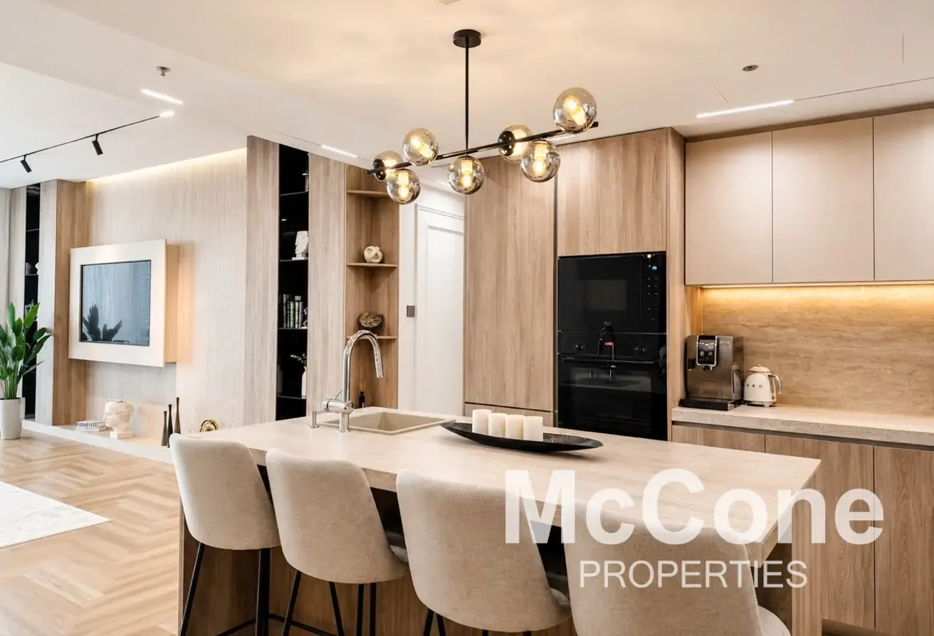 Prime Renovation | Boulevard View | High Floor