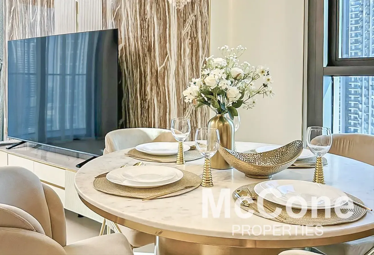 Corner | Upgraded | Boulevard & Fountain View