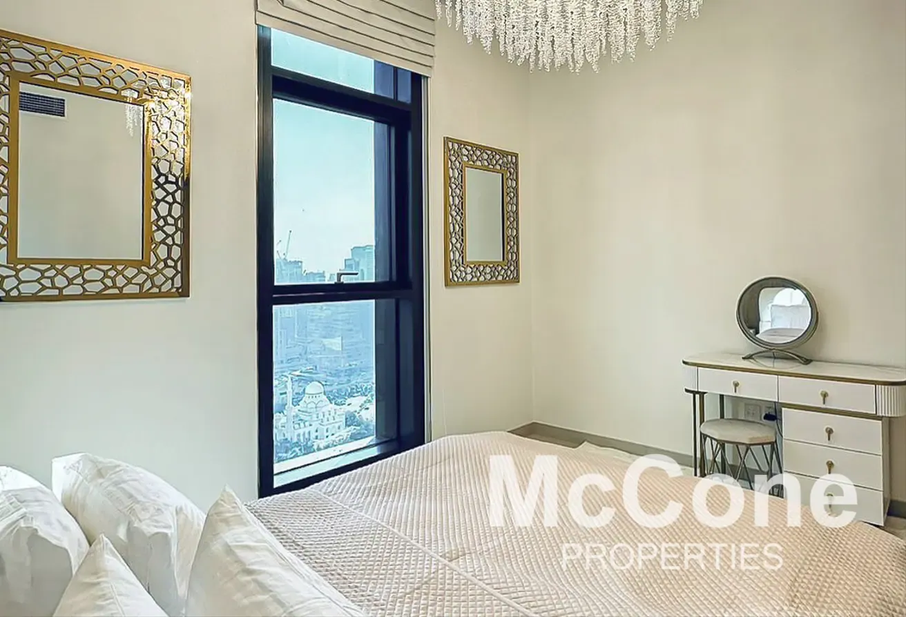 Corner | Upgraded | Boulevard & Fountain View