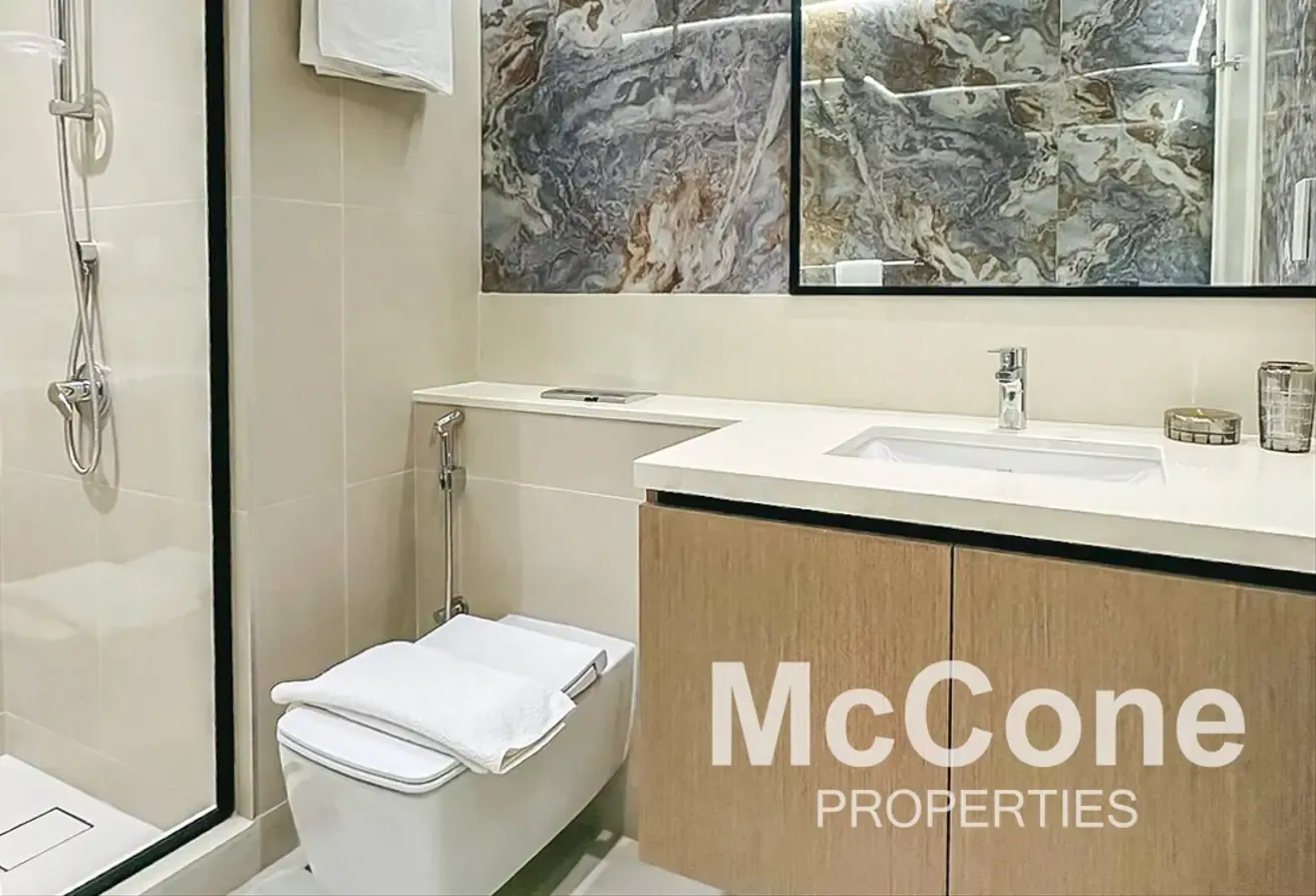 Corner | Upgraded | Boulevard & Fountain View