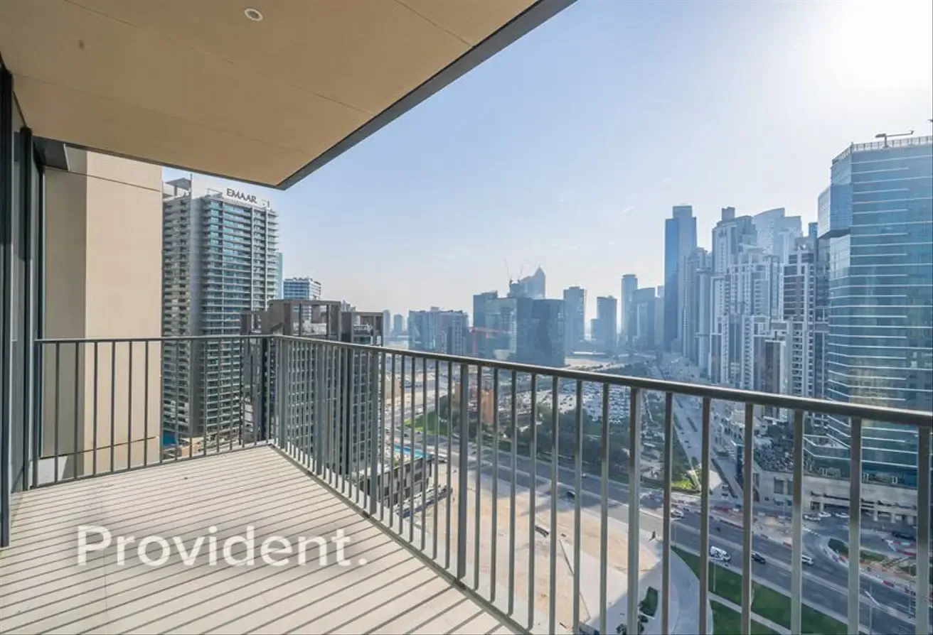 Vacant Now | 02 Layout | High Floor