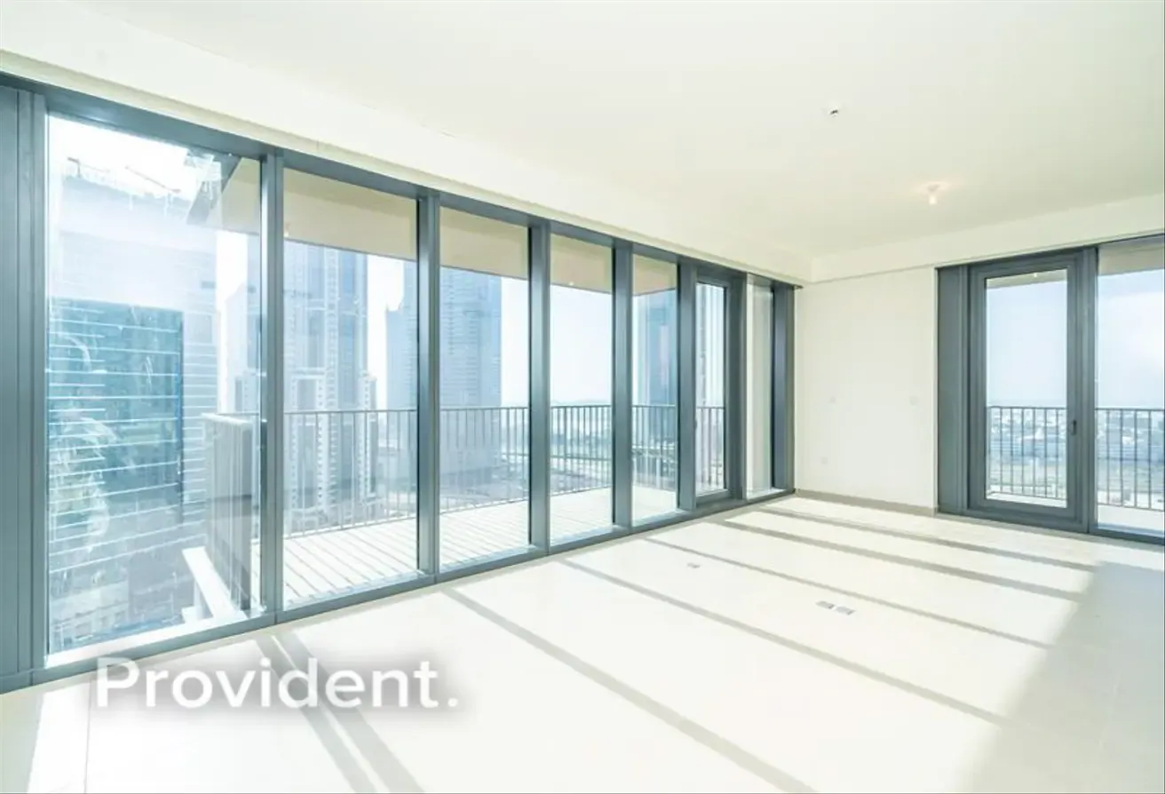 Vacant Now | 02 Layout | High Floor