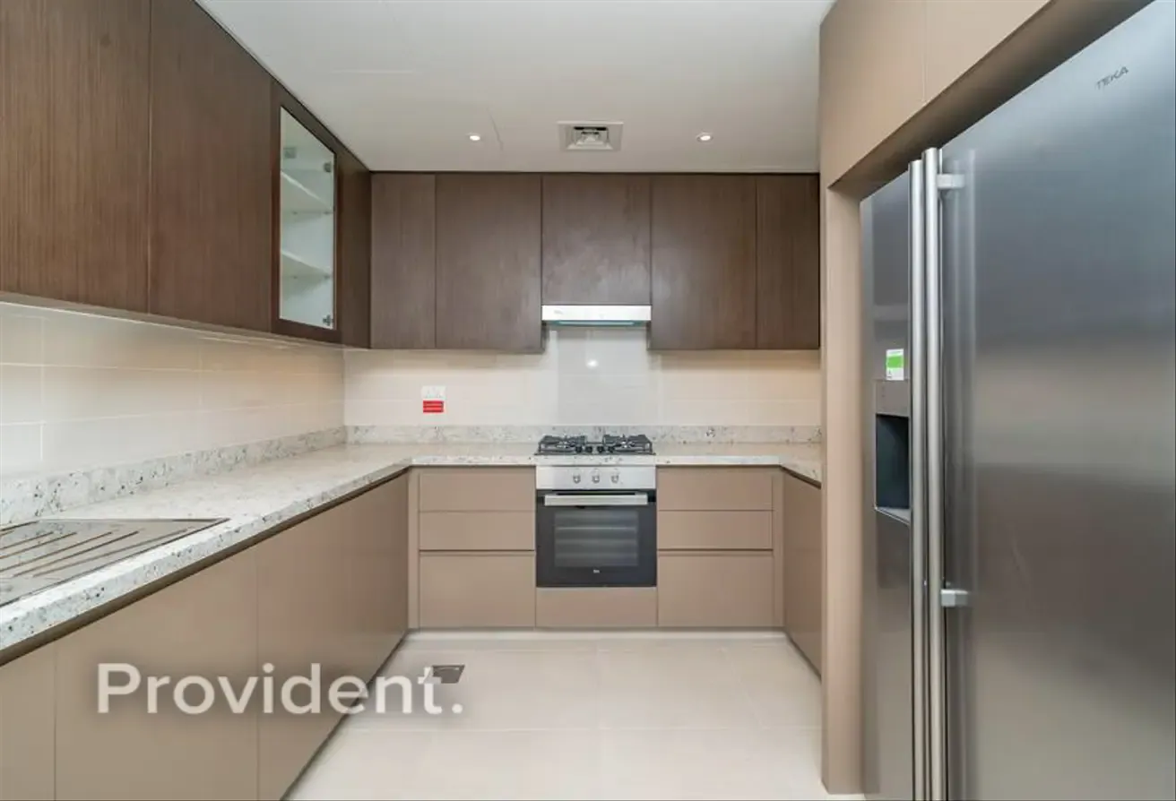 Vacant Now | 02 Layout | High Floor