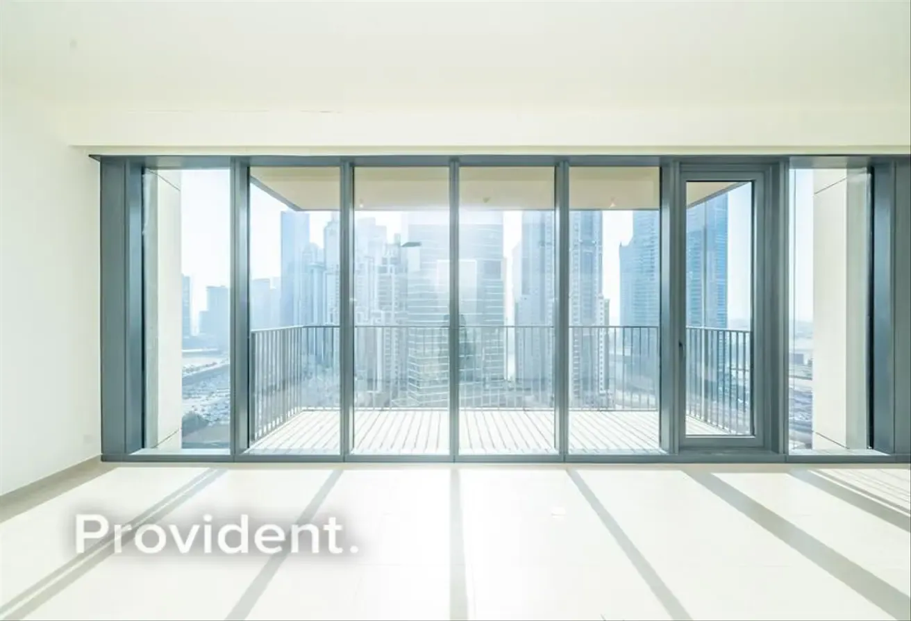 Vacant Now | 02 Layout | High Floor