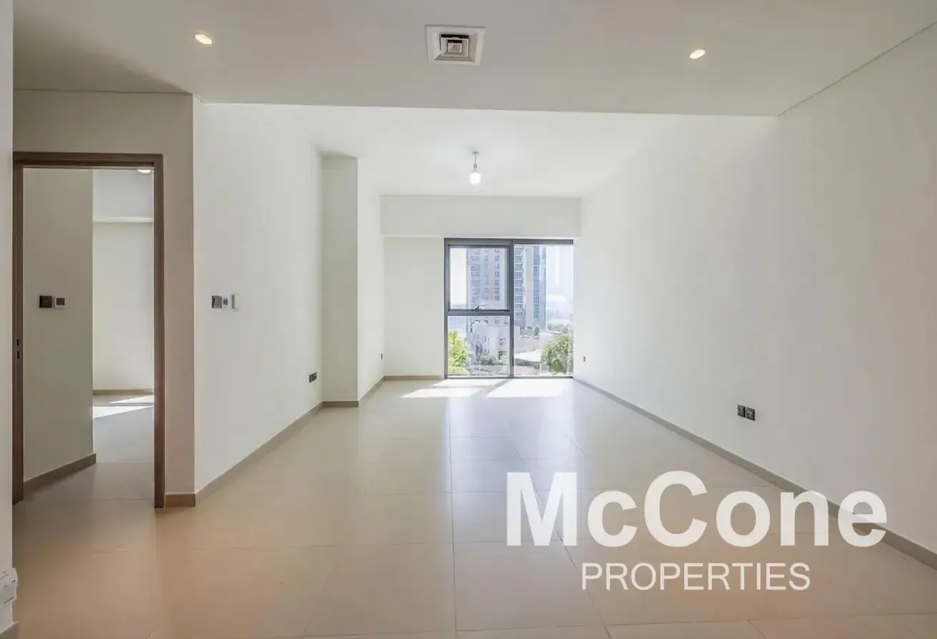 Fountain View | Brand New | Negotiable