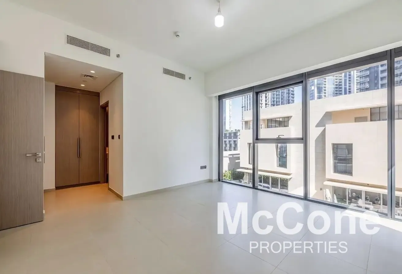 Fountain View | Brand New | Negotiable