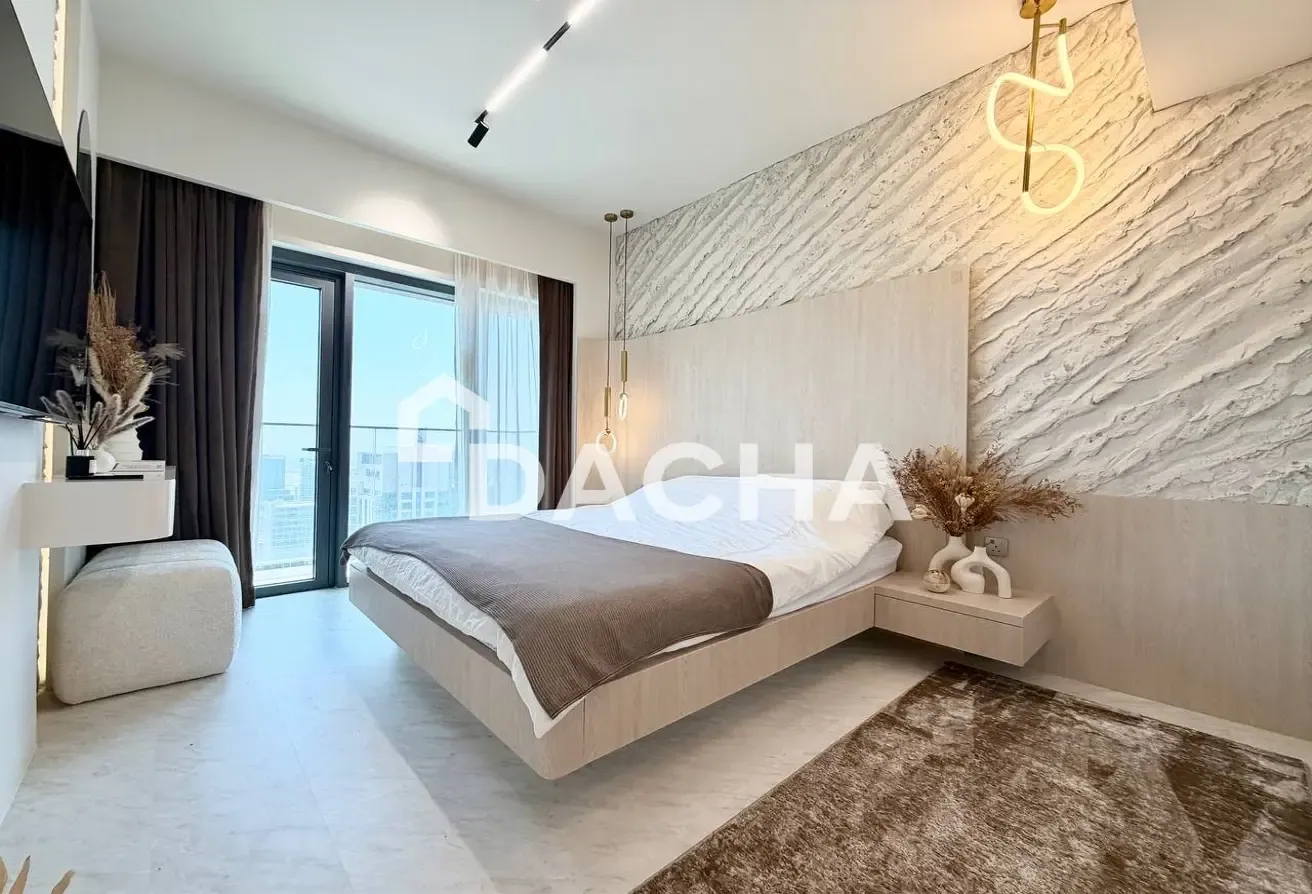 Upgraded | Canal View | Fully Furnished