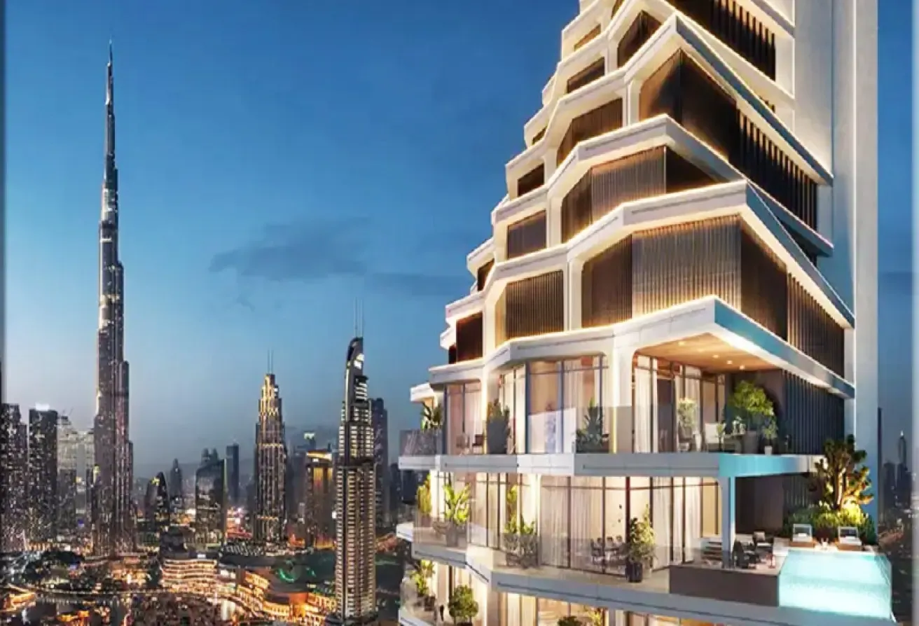 Stunning Skyline View | Spacious Elegant Living