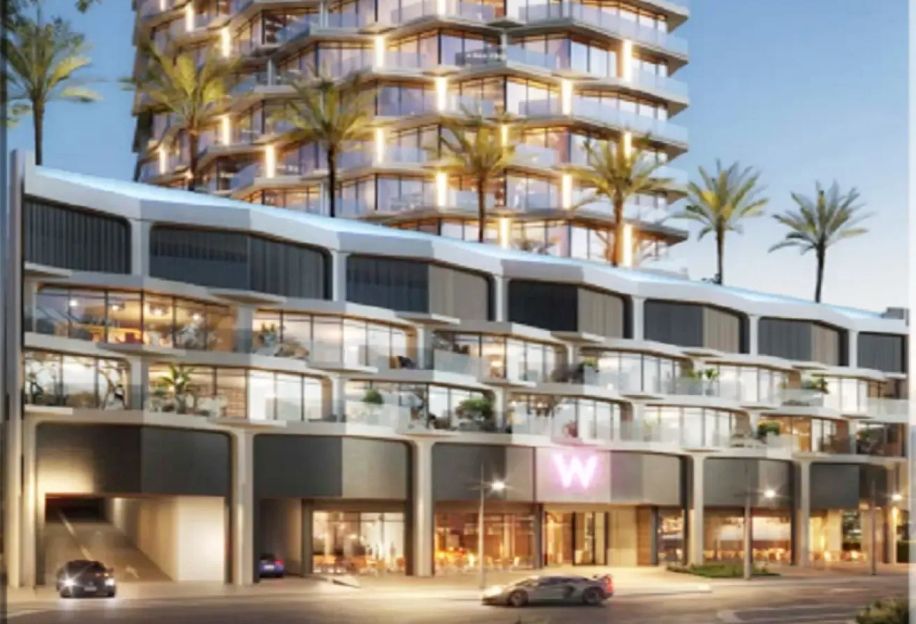 Stunning Skyline View | Spacious Elegant Living