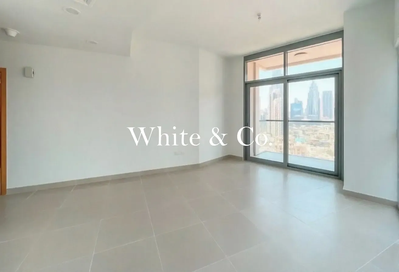 Burj Khalifa View | Unfurnished | Vacant