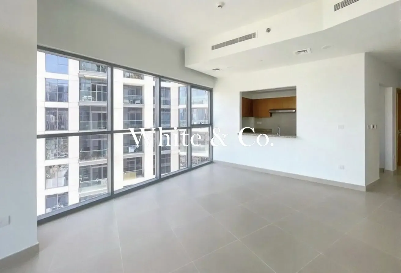 Burj Khalifa View | Unfurnished | Vacant