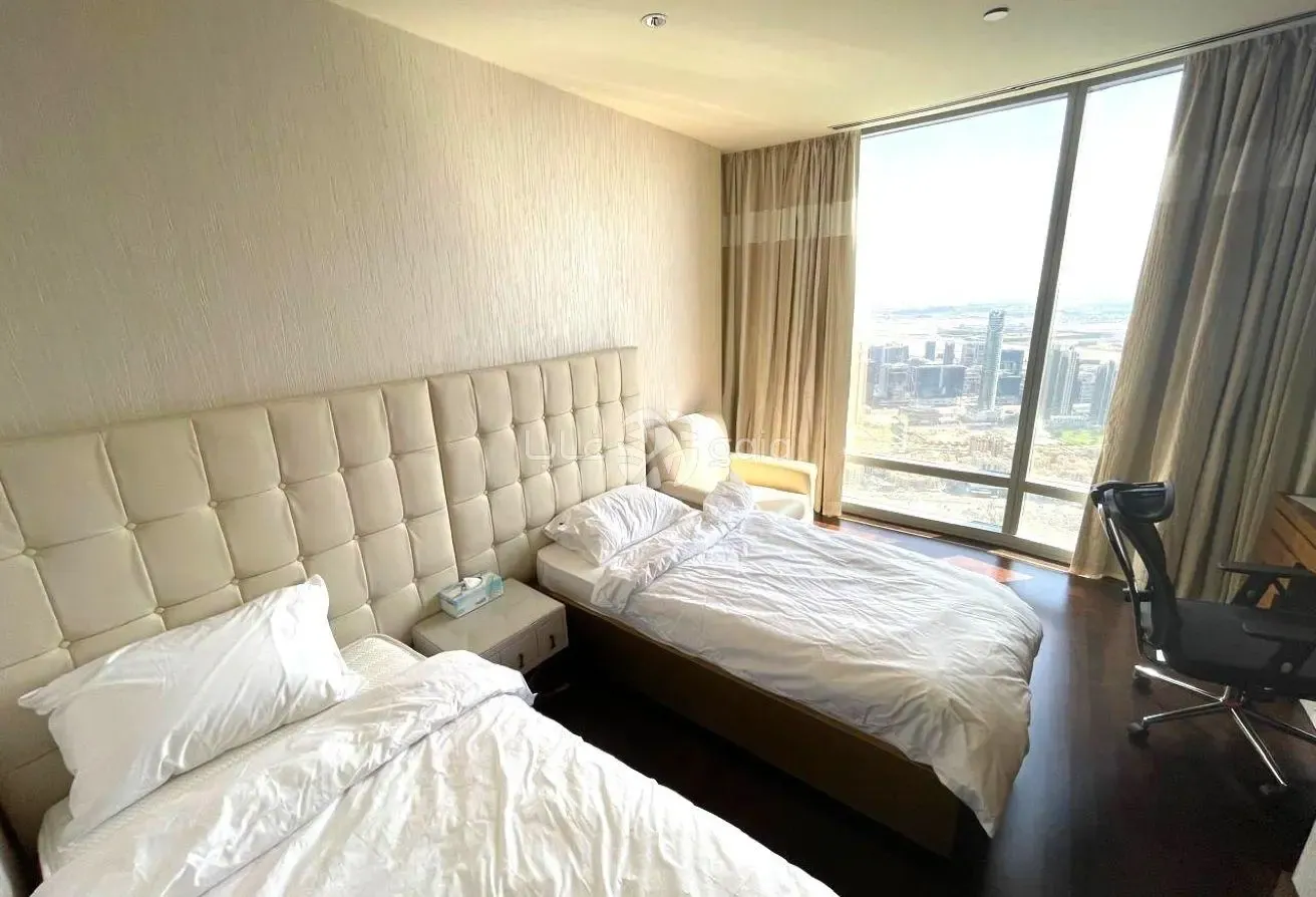 Sun-Filled 2BR | Fountain View | Fully Furnished