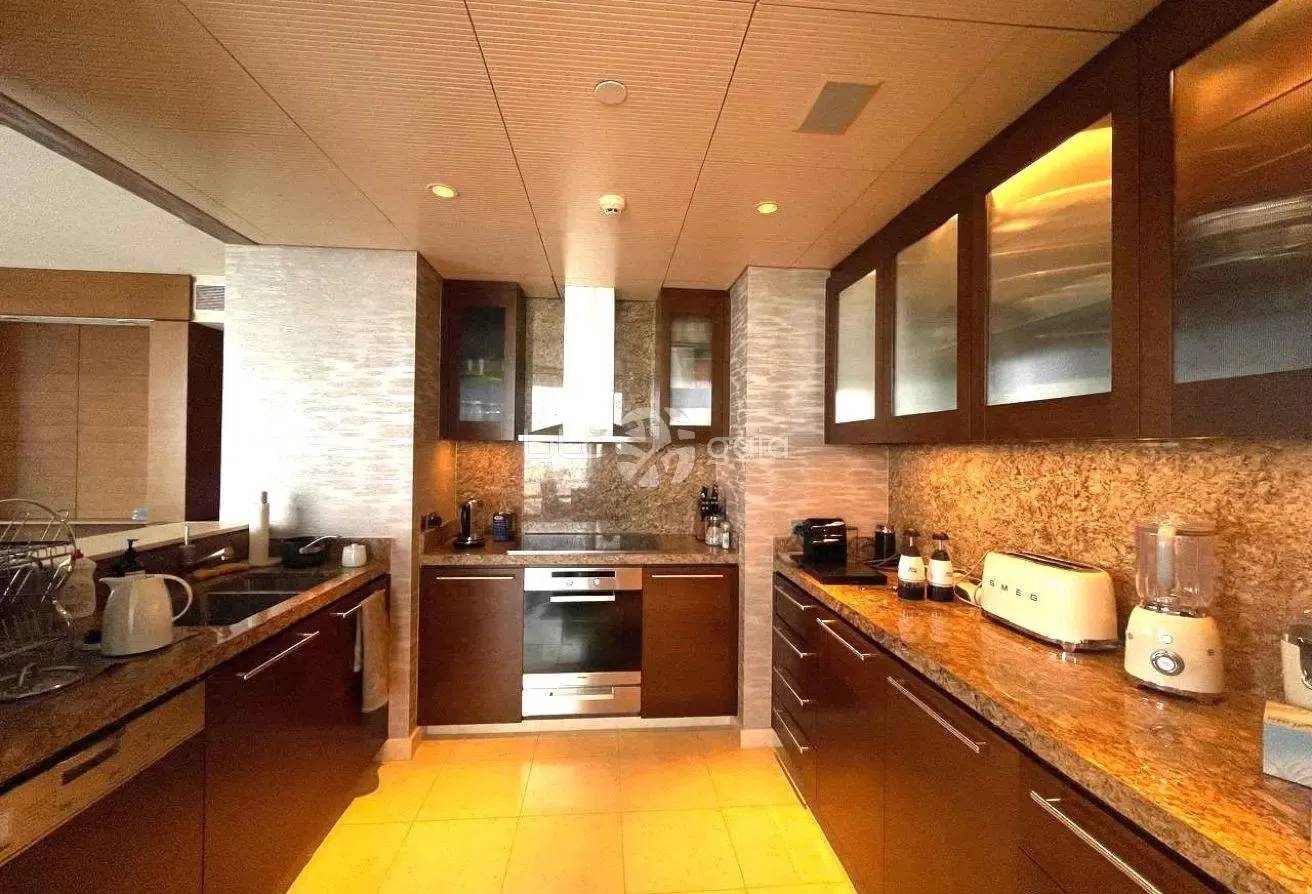Sun-Filled 2BR | Fountain View | Fully Furnished