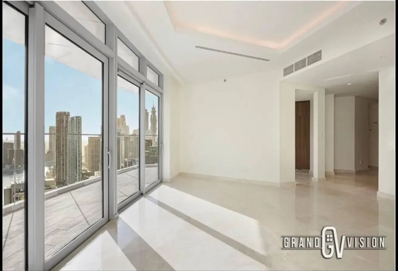STUNNING  I BURJ VIEW I VACANT